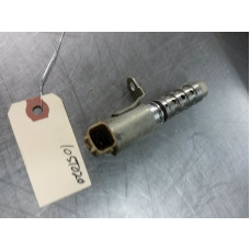 105T020 Variable Valve Timing Solenoid For 09-10 Nissan Cube  1.8